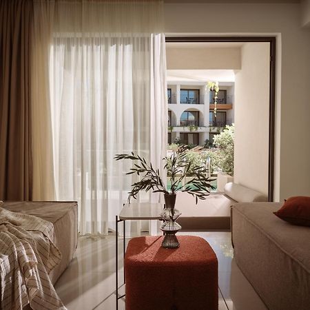 Planos Hotel Экстерьер фото