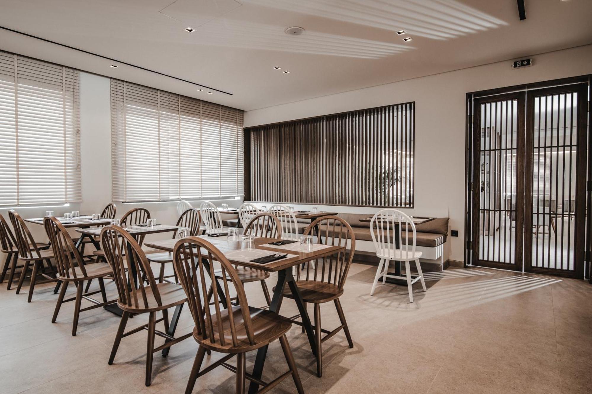 Planos Hotel Экстерьер фото